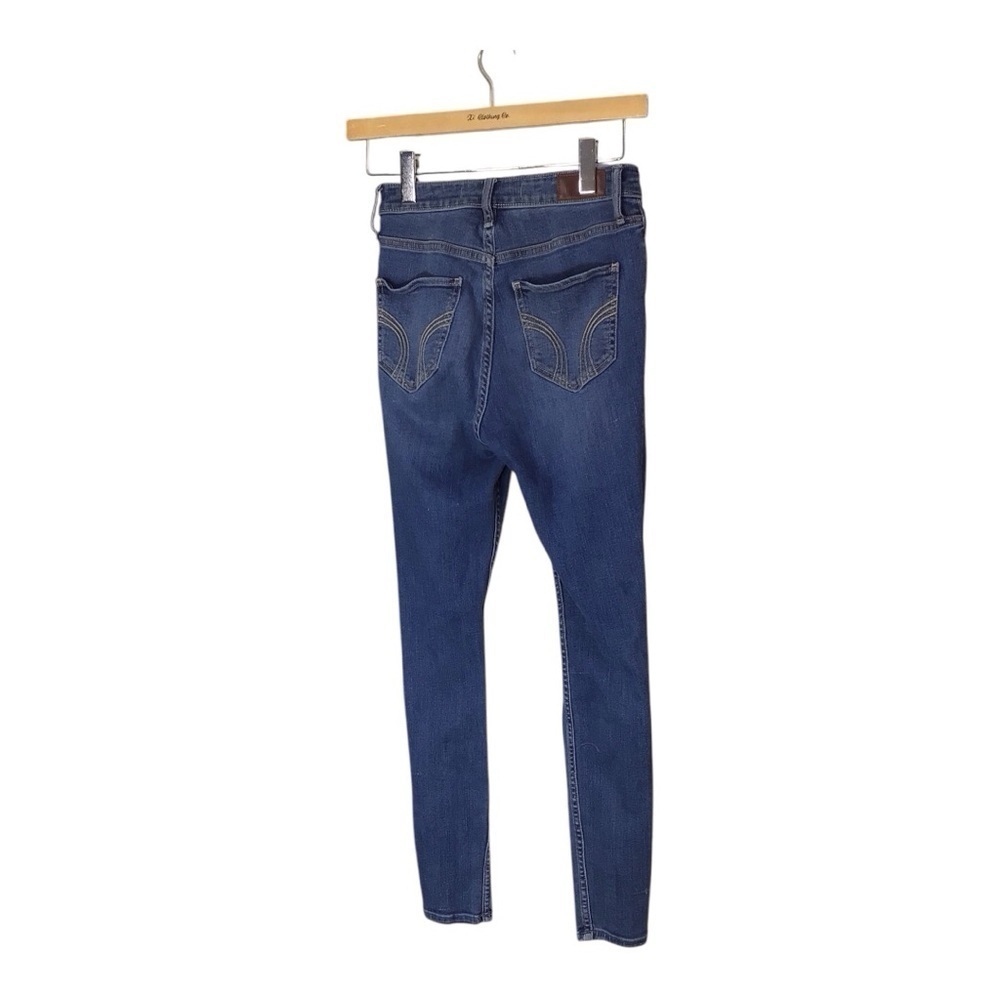 Hollister Ultra High Rise Super Skinny Woman’s Jeans Size 5R